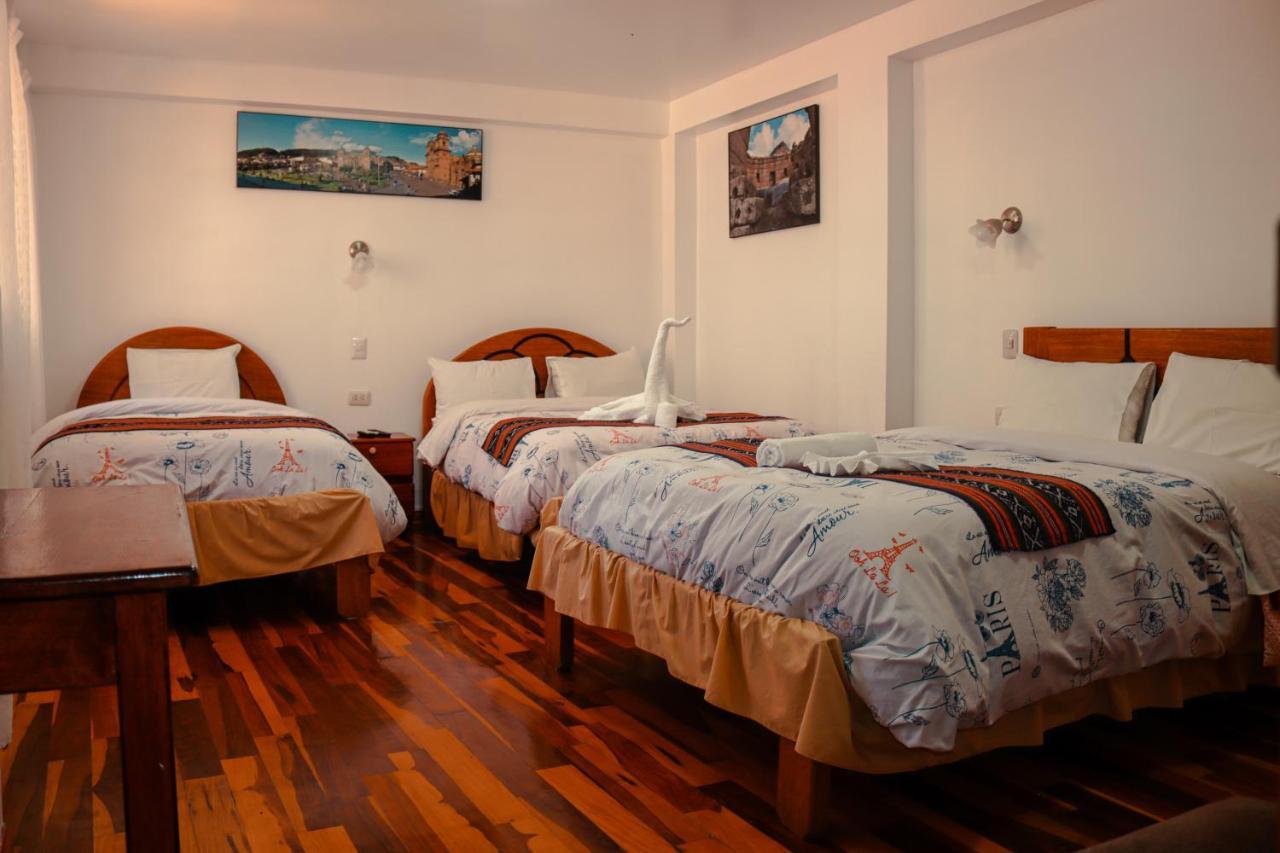 Intitambo Hotel 오얀따이땀보 외부 사진