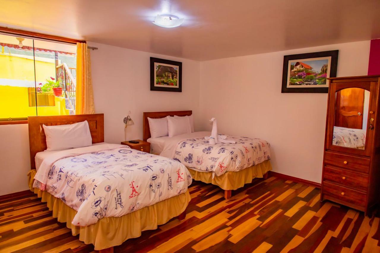 Intitambo Hotel 오얀따이땀보 외부 사진